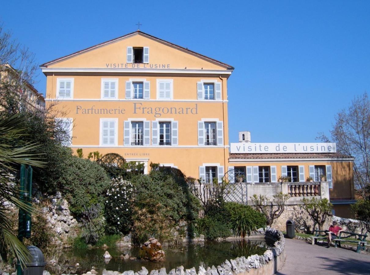 2 Pieces Neuf Au Pied Des Musees - Wifi & Parking Gratuit Apartment *