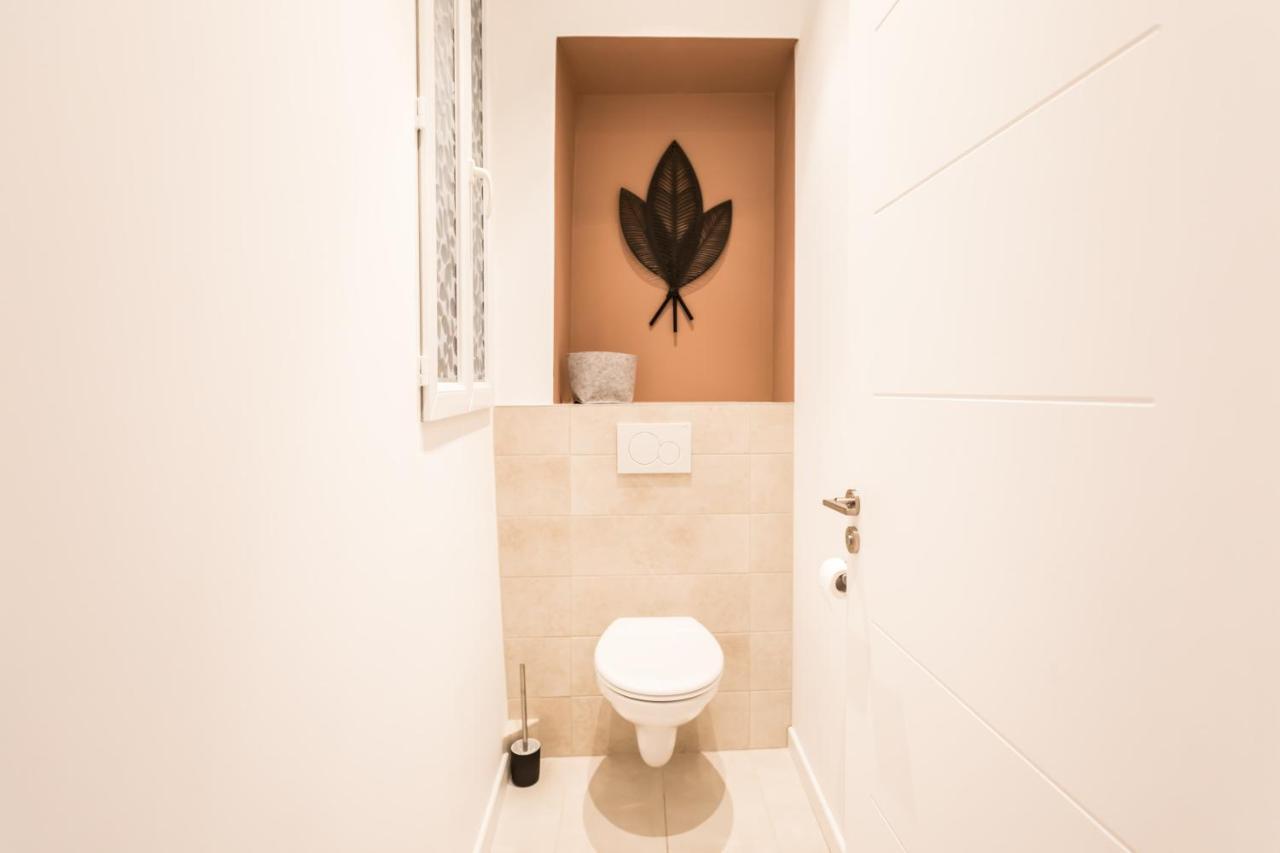 2 Pieces Neuf Au Pied Des Musees - Wifi & Parking Gratuit Grasse